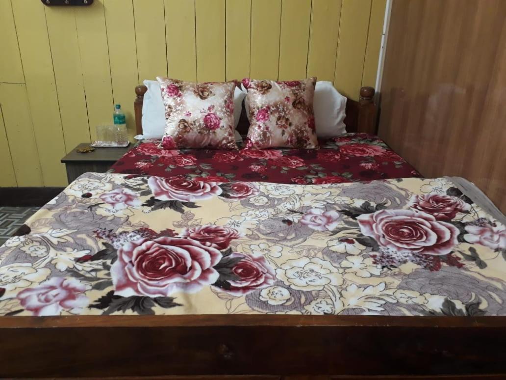 דרג'ילינג Smriya Homestay מראה חיצוני תמונה