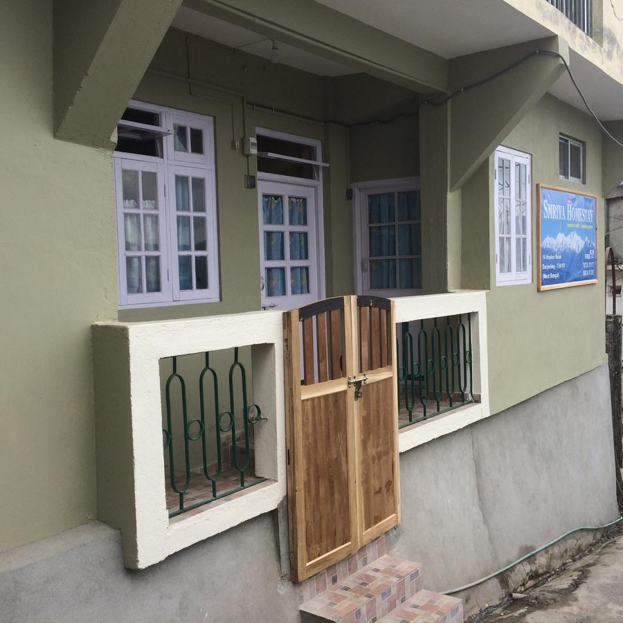 דרג'ילינג Smriya Homestay מראה חיצוני תמונה
